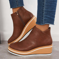 Nikkole - Stilvolle Damenstiefel mit Reißverschluss - Braun