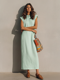Mirelle | Damen Mintgrünes Maxikleid geteilter Ausschnitt – Mint Split-Neck Maxi - Mintgrün