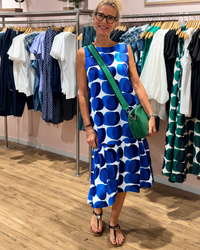 Karleshia - Bequemes Midikleid mit Rundhalsausschnitt - Blau