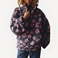 Elizabeth - Stylischer Pullover mit Blumendekoration - Rosa
