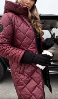 Clara | Gestepptes Damen Kapuzenjacke modern stilvoll - Rot