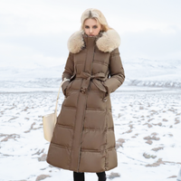 Jacqueline - Elegante Winterjacke für Damen - Braun mit beigem Kragen