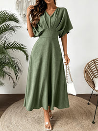 Damen Midikleid mit V-Ausschnitt - Grun