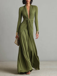 Olivia | Damen Olivgrünes Stretch Seide Maxikleid Tiefer V-Ausschnitt Rüschen – Glamour Maxi - Grün