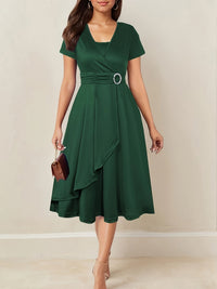 Elisa | V-Ausschnitt Midikleid mit asymmetrischem Saum - Grün