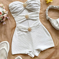 Damen Baddräkt Retro Bandeau Leopardenmuster mit Ausschnitten und Dekorativen Schnallen – Perfekt für Strand und Pool - Elfenbein