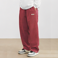 Dally - Lässig geschnittene Herrenhose im modischen Look - Rot
