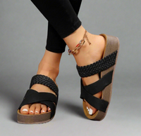 Julia | Damen Geflochtene Cross Strap Keilsandalen - Schwarz