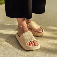 Rumi - Komfortable Hausschuhe - Khaki