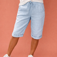 Bequeme Baumwollshorts für Damen mit eleganter Passform | Liora - Blau