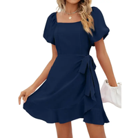Donna - Kleid mit quadratischem Ausschnitt, Puffärmeln und Gürtel in A-Linie - Blau