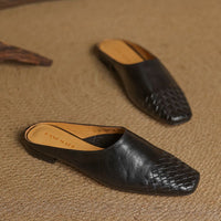 Damen Leder Mules mit Orthopädischer Arch Support und Quadratischer Zehenpartie - Schwarz
