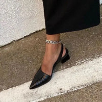 Elegante Pumps mit spitzem Zehen und Blockabsatz - Schwarz