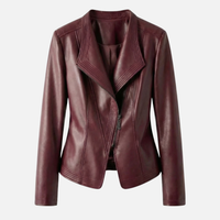 Yvette | Damen Hochglänzende Taillierte Kunstlederjacke Breites Revers – PU Leder Jacke - Rot