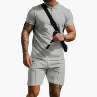 Herren-Poloshirt mit Seitentaschen und strukturierter Oberfläche - Hellgrau