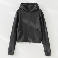 Damen Cropped Kapuzenjacke mit Reißverschluss und konturierten Eingrifftaschen Nord Taschen - Dunkelgraues Oberteil