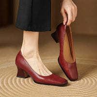 Clara | Modische Damen Pumps mit komfortablem Absatz - Rot