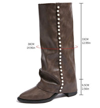 Damen Stiefel mit Perlenschmuck und rutschfester Sohle - Braun