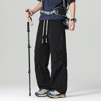 Herren Leichte Outdoor-Hose mit innovativem Schnitt - Schwarz