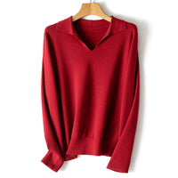 Damen feiner leichter V-Ausschnitt-Pullover mit offenem Hemdkragen und legerer Silhouette Nord Taschen - Weihnachtsrot