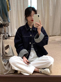 Damen Oversized Jeansjacke mit kontrastiertem Karo-Futter und Umschlagmanschetten Nord Taschen - Schwarzblau