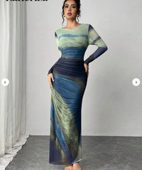 TORINA - Bequemes bedrucktes Maxikleid mit langen Ärmeln und Rundhalsausschnitt - Blaugrün