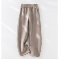Damen Kurze Kapuzen-Sweatjacke mit Zwei-Wege-Reißverschluss und Kängurutaschen Nord Taschen - Schokoladenbraune Hose