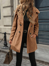 Damen Jacke mit großen Knöpfen, Reverskragen und Taschen - Karamell