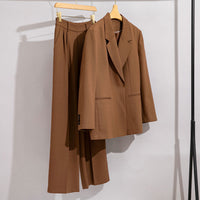 Damen Longline-Blazer mit verdeckter Knopfleiste und schmaler Silhouette Nord Taschen - Toffee-Set