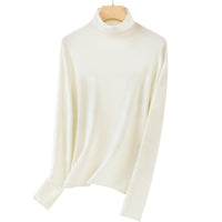 Damen Feiner Rollkragenpullover aus ultraleichtem Feinstrick mit schlanker Silhouette Nord Taschen - Weiß