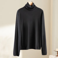 Damen Ultraleichter Feinstrick-Rollkragenpullover mit schlanker Silhouette und fein gerippten Abschlüssen Nord Taschen - Schwarz