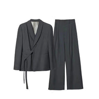 Damen Asymmetrisches Wickel-Blazer-Set mit Bindegürtel und weitem Bundfaltenhose Nord Taschen - Edles Grau