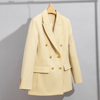 Damen Doppelreihiger Tailoring-Blazer mit Goldknöpfen und figurformenden Abnähern Nord Taschen - Knospengelb-Oberteil