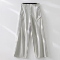 Damen schlichte taillierte Lederjacke mit Stehkragen und Zwei-Wege-Reißverschluss Nord Taschen - Beigefarbene Hose