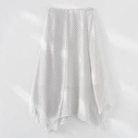 Damen Luftige Polka‑Dot Schlaufenbluse mit Schleifenkragen, Plissée‑Vorderteil und Manschettenärmel Nord Taschen - Weißer Rock