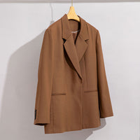 Damen Longline-Blazer mit verdeckter Knopfleiste und schmaler Silhouette Nord Taschen - Toffee-Oberteil