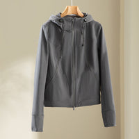 Damen Kapuzen-Softshelljacke mit Zwei-Wege-Reißverschluss und ergonomischer Schnitt Nord Taschen - Grauer Mantel