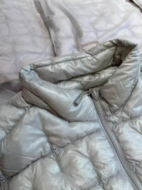Damen Stilvolle Steppjacke mit hohem Kragen Nord Taschen - Silbergrau