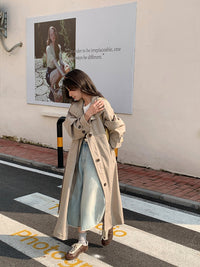 Damen Langer leichter Trenchcoat im Oversize-Stil mit geradem Schnitt und verdeckter Knopfleiste Nord Taschen - Khaki‑Grün
