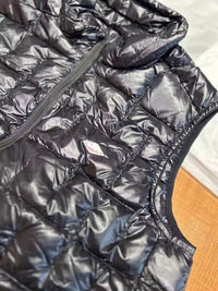 Damen Stilvolle Steppjacke mit hohem Kragen Nord Taschen - Schwarz