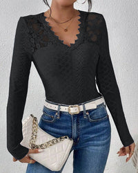 Damen nan figurbetontes Spitzen-Langarmshirt mit gezacktem V-Ausschnitt - Schwarz