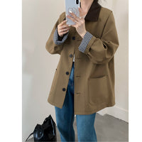 Damen Oversize Kurzjacke im Trenchstil mit Lederoptik-Kragen und karierten Umschlagmanschetten Nord Taschen - Ecru