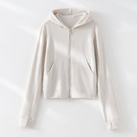 Damen Cropped Kapuzenjacke mit Reißverschluss und konturierten Eingrifftaschen Nord Taschen - Beiges Oberteil