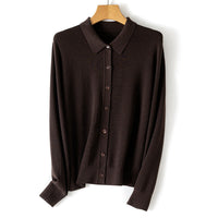 Damen Feiner Knopfcardigan mit Hemdkragen und feinem Feinstrick Nord Taschen - Kaffee
