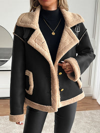Damen Teddyfelljacke mit Knopfleiste und Seitentaschen - Schwarz