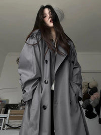 Damen Moderner Boxy-Trenchcoat mit markanter Schulterpartie und Taillengürtel Nord Taschen - Rostgrau