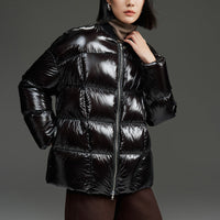 Damen Kurze gestepptte Daunenjacke mit glänzender Shell und Boxy-Silhouette Nord Taschen - Tiefschwarz