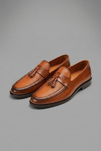 Orthopädische Herren Slipper mit Geflochtenem Design und Quasten – Klassische Loafer mit Arch Support - Braun