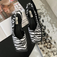 Elegante Sandalen mit quadrater Zehe für Damen - Lea - Zebra