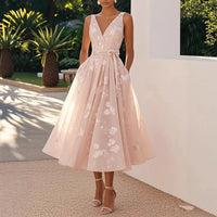 Kleid Lavienne™ mit floralem Muster und betonter Taille mit Bindegürtel - Rosa